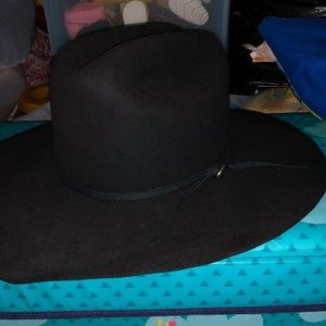 Genuine furfelt leather hat